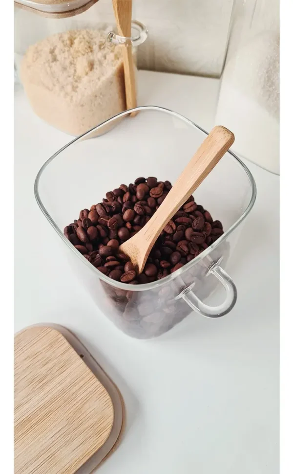 FRASCO HERMETICO CUADRADO CON TAPA CUCHARA BAMBU 575 ML